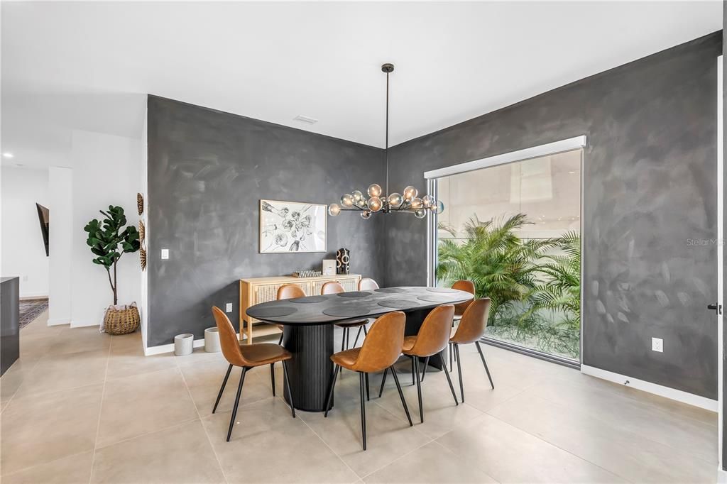 For Rent: $17,000 (5 beds, 5 baths, 3386 Square Feet)