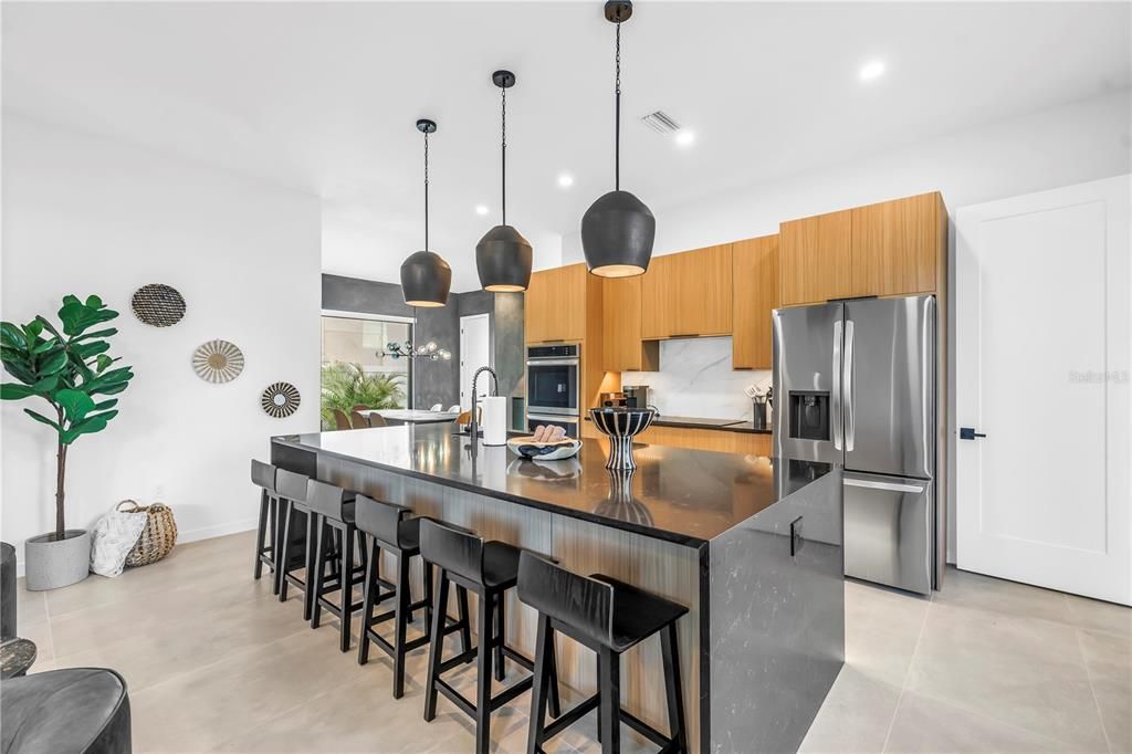 For Rent: $17,000 (5 beds, 5 baths, 3386 Square Feet)