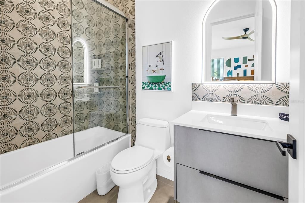 For Rent: $17,000 (5 beds, 5 baths, 3386 Square Feet)