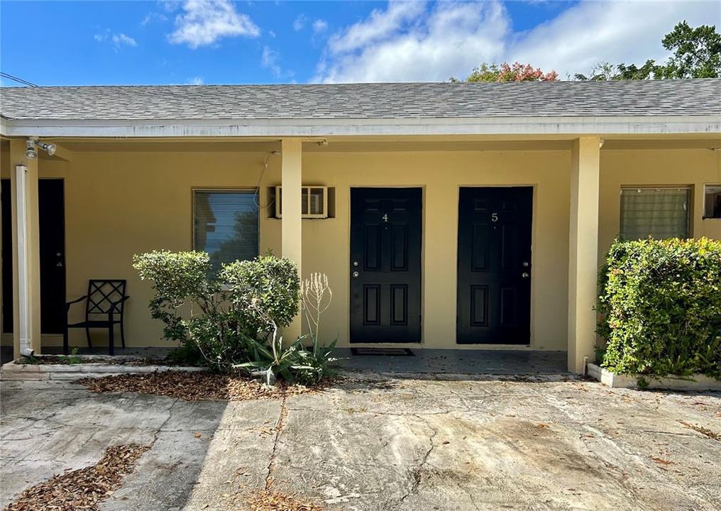 В аренду: $850 (0 спален, 1 ванн, 375 Квадратных фут)