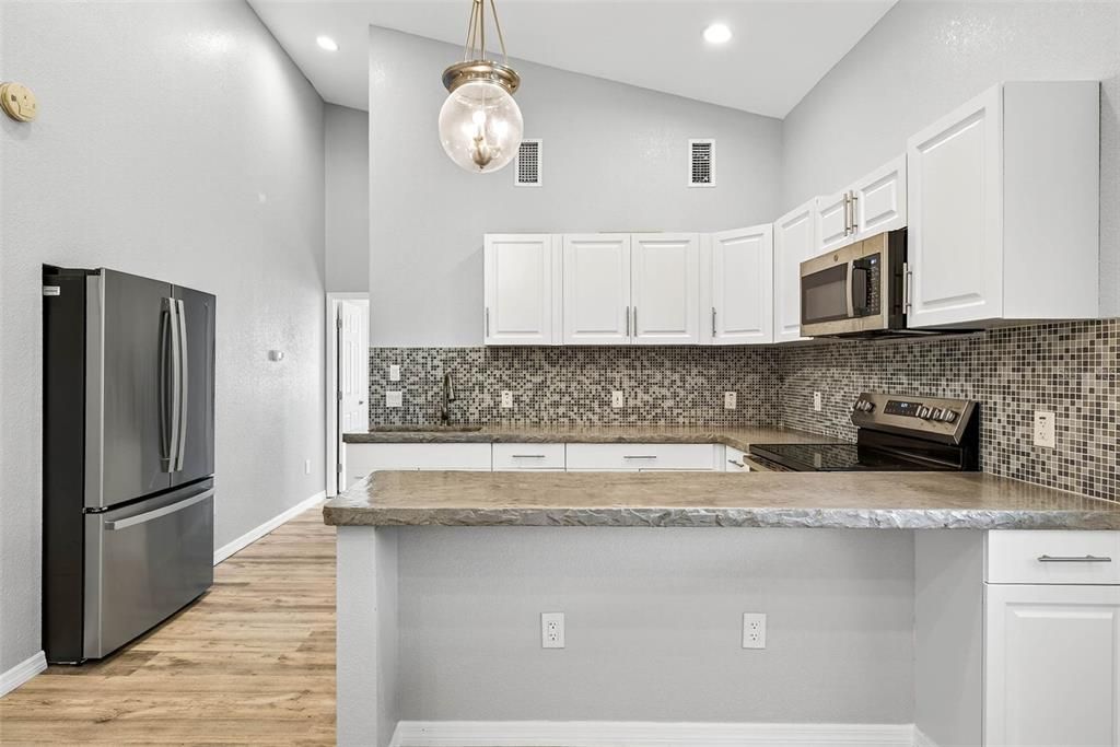 待售: $795,000 (3 贝兹, 2 浴室, 1998 平方英尺)