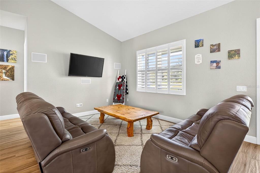 待售: $795,000 (3 贝兹, 2 浴室, 1998 平方英尺)