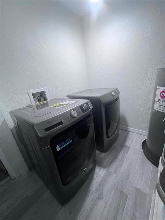 待售: $750,000 (5 贝兹, 4 浴室, 3244 平方英尺)