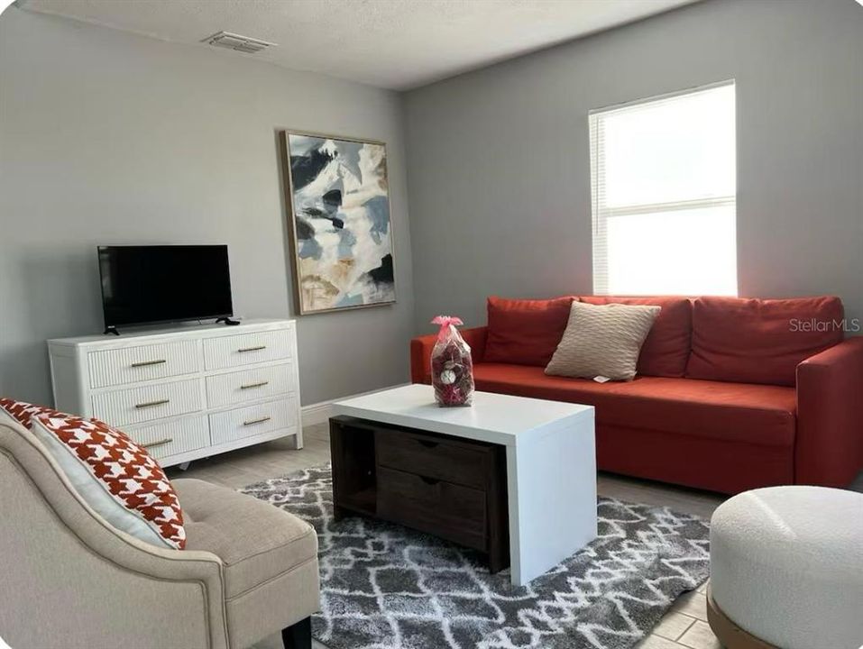 待售: $750,000 (5 贝兹, 4 浴室, 3244 平方英尺)