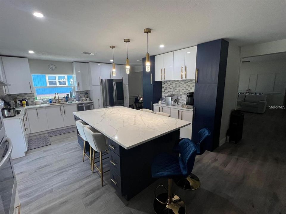 待售: $750,000 (5 贝兹, 4 浴室, 3244 平方英尺)