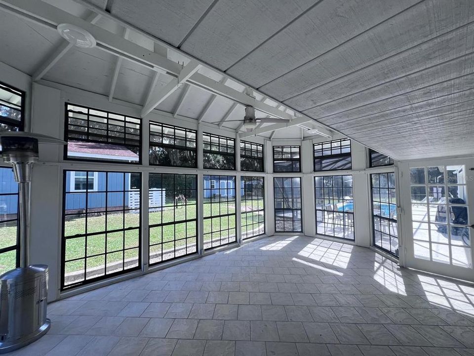 待售: $750,000 (5 贝兹, 4 浴室, 3244 平方英尺)