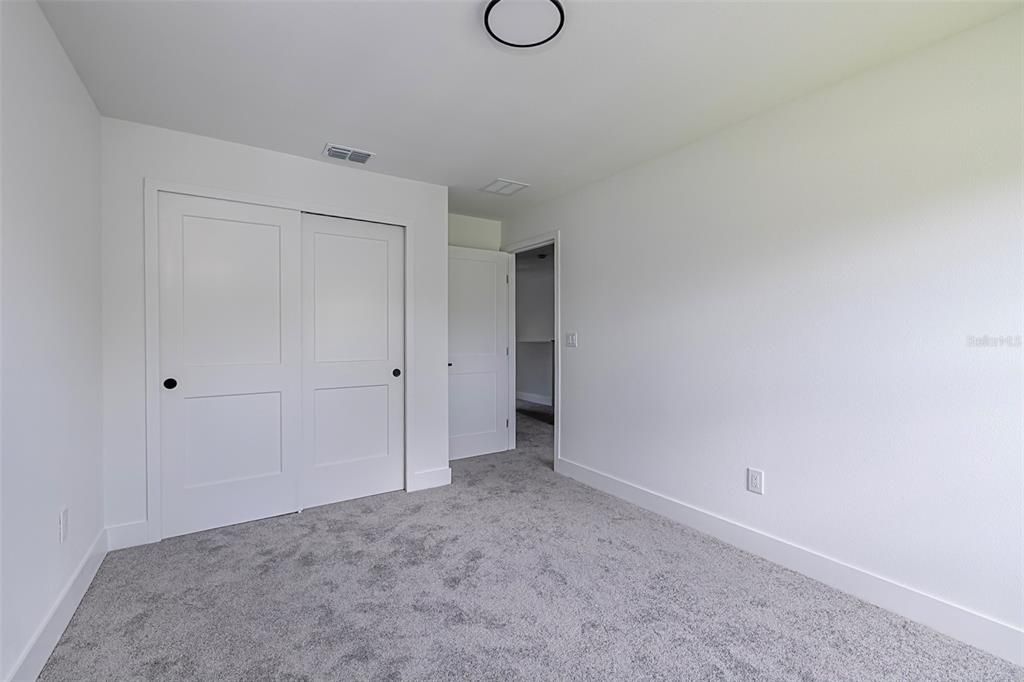 出租: $2,300 (3 贝兹, 2 浴室, 1541 平方英尺)