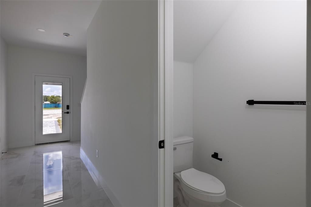 出租: $2,300 (3 贝兹, 2 浴室, 1541 平方英尺)