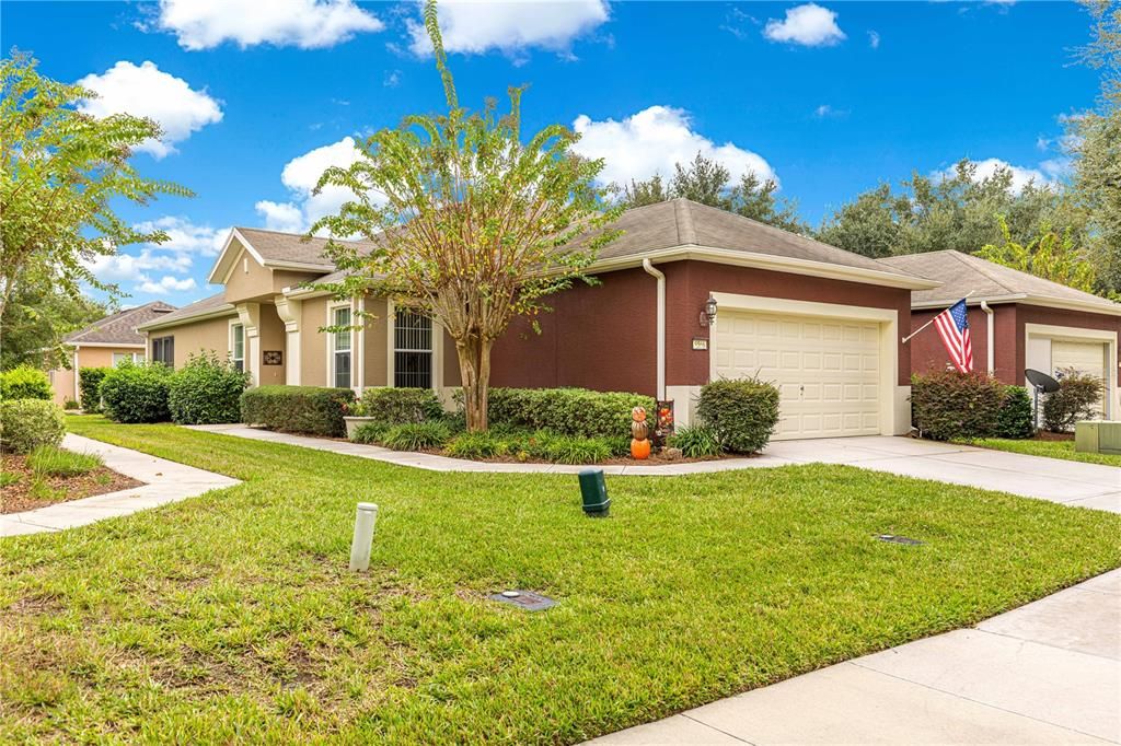 待售: $284,400 (2 贝兹, 2 浴室, 1556 平方英尺)