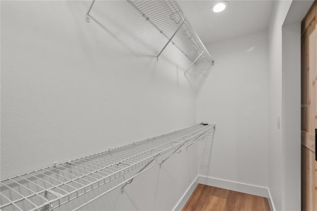 For Sale: $278,900 (3 beds, 2 baths, 1547 Square Feet)