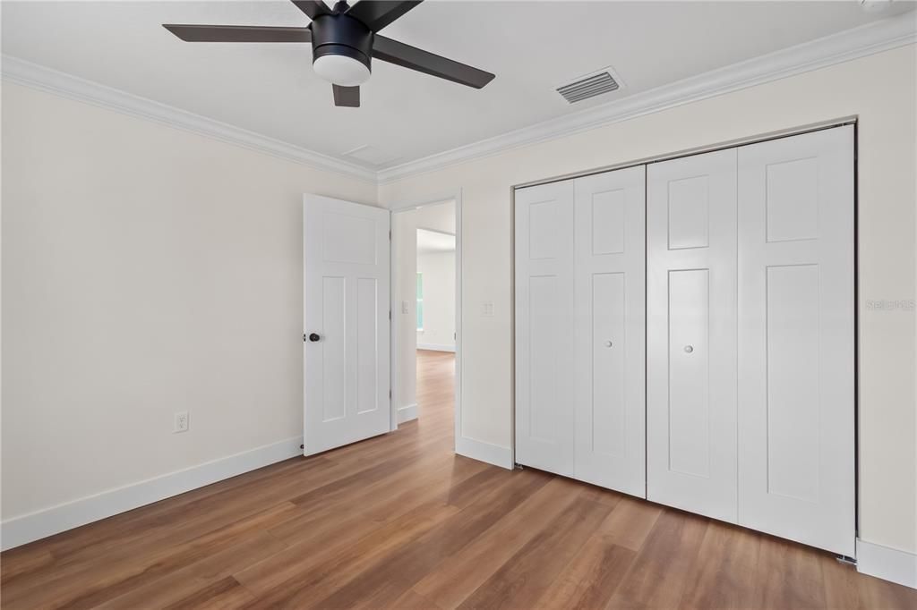 For Sale: $278,900 (3 beds, 2 baths, 1547 Square Feet)