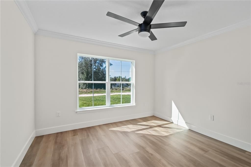 For Sale: $278,900 (3 beds, 2 baths, 1547 Square Feet)