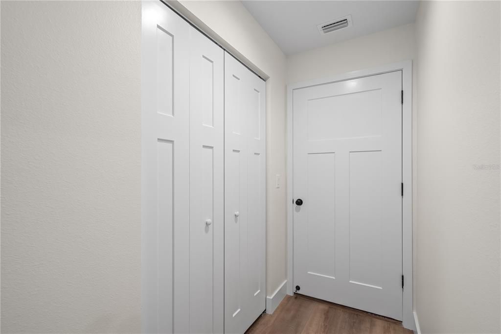 For Sale: $278,900 (3 beds, 2 baths, 1547 Square Feet)