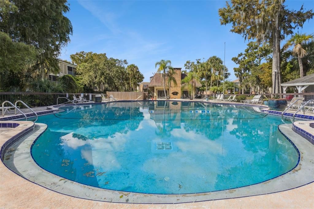 For Sale: $169,900 (3 beds, 2 baths, 1348 Square Feet)