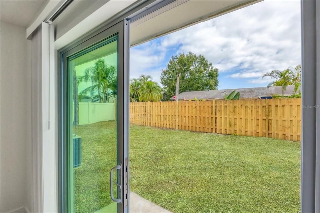 For Sale: $374,000 (3 beds, 2 baths, 1214 Square Feet)