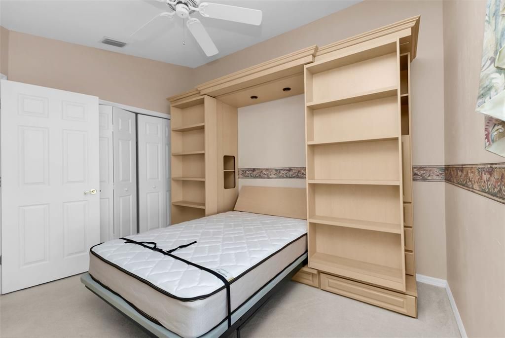 For Sale: $385,000 (3 beds, 2 baths, 1893 Square Feet)