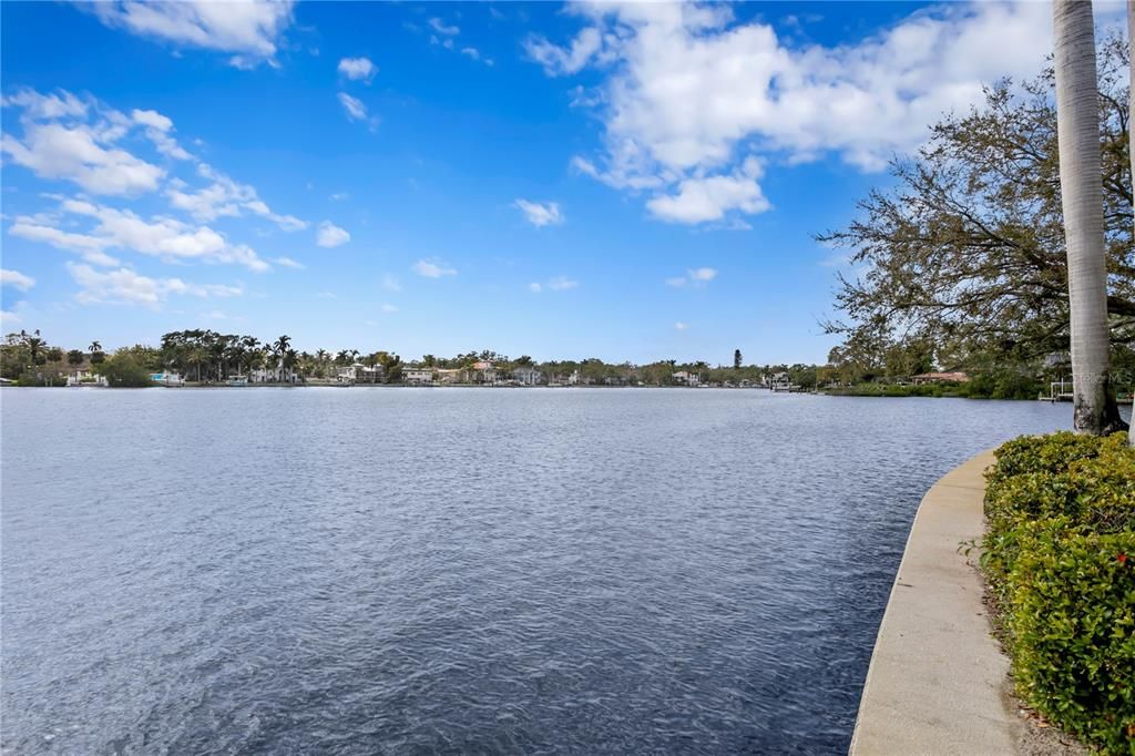 For Sale: $4,800,000 (4 beds, 4 baths, 5053 Square Feet)