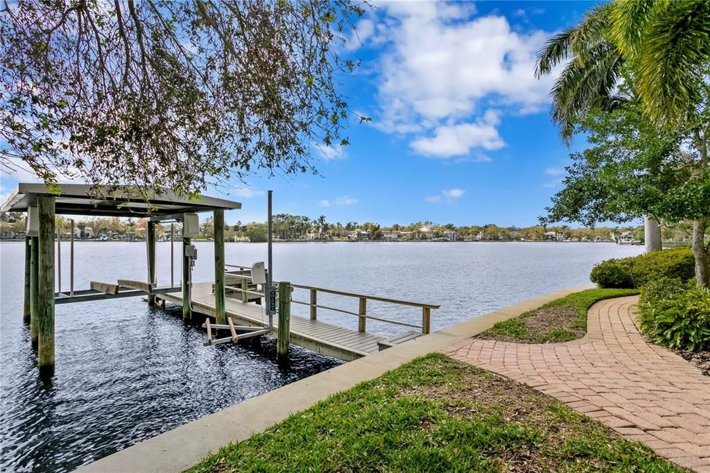 For Sale: $4,800,000 (4 beds, 4 baths, 5053 Square Feet)