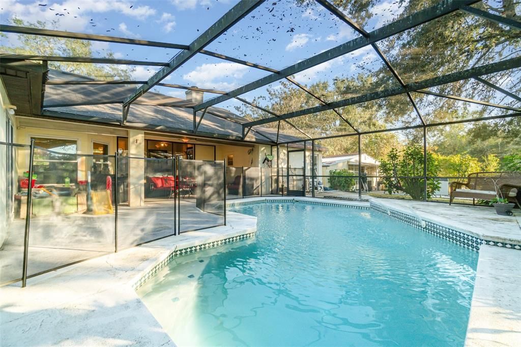 For Sale: $680,000 (4 beds, 4 baths, 2286 Square Feet)