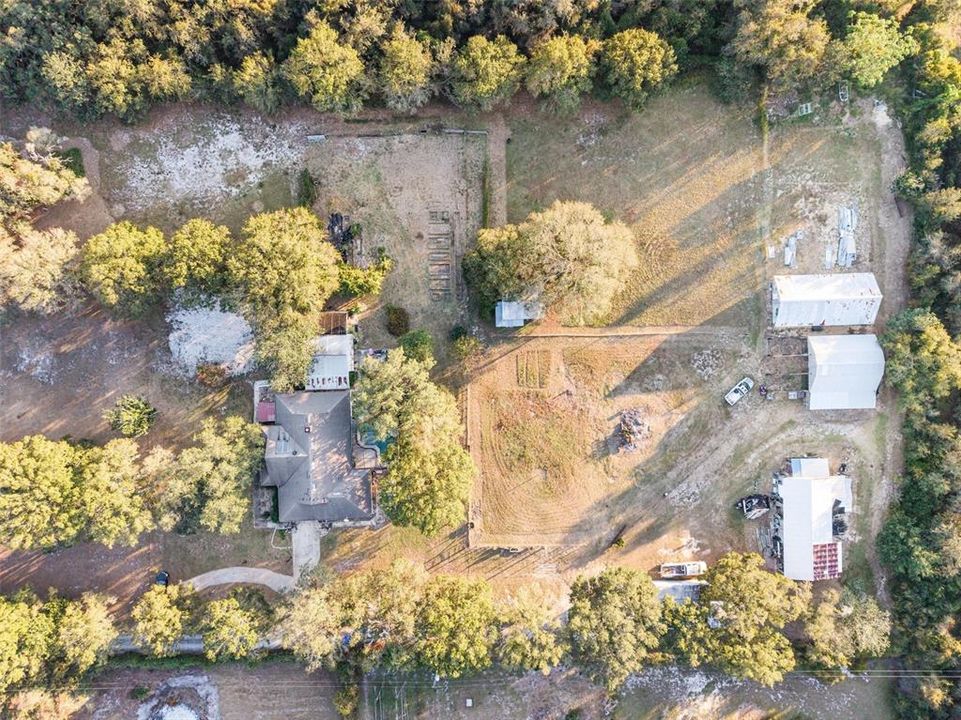 For Sale: $680,000 (4 beds, 4 baths, 2286 Square Feet)