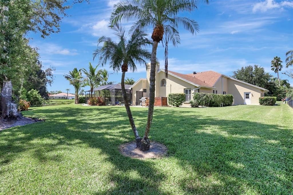 Под контрактом: $845,000 (3 спален, 2 ванн, 2536 Квадратных фут)