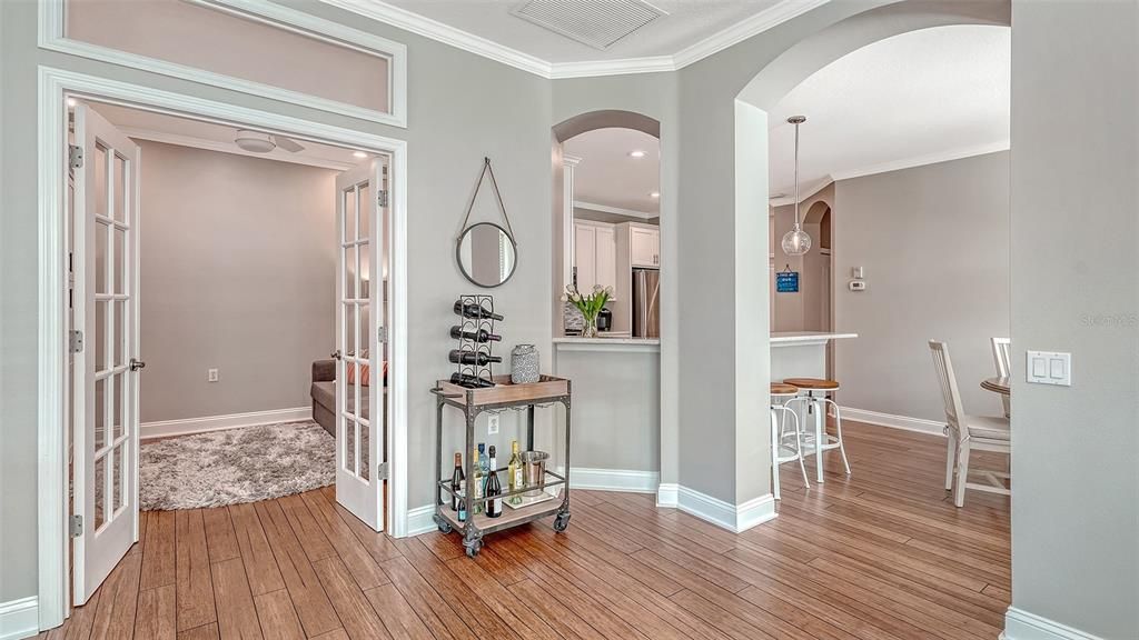 For Sale: $500,000 (2 beds, 2 baths, 1560 Square Feet)