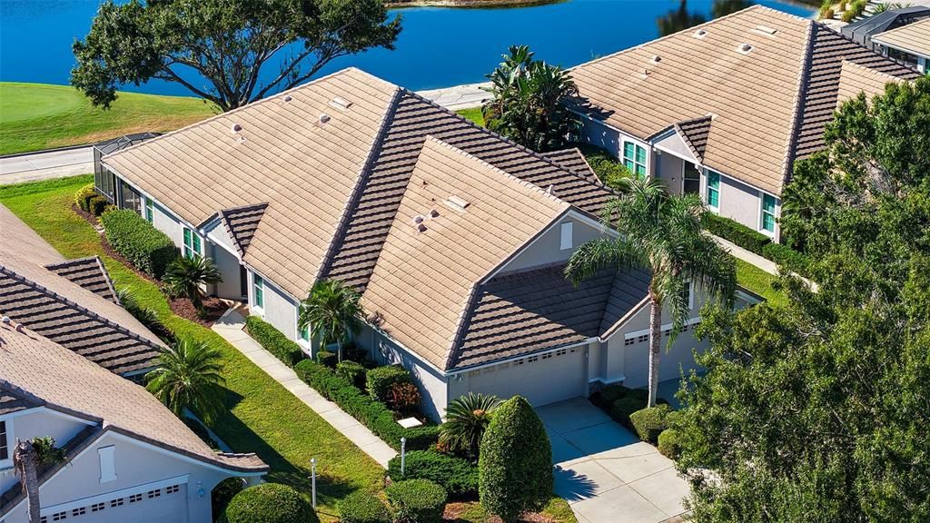 For Sale: $500,000 (2 beds, 2 baths, 1560 Square Feet)