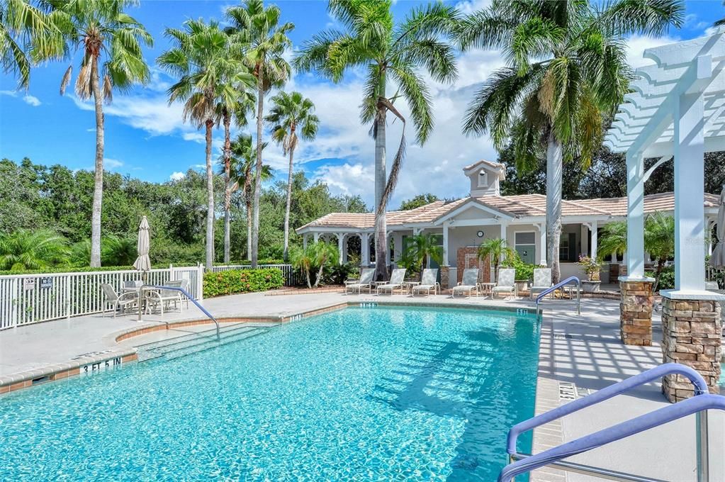 For Sale: $500,000 (2 beds, 2 baths, 1560 Square Feet)