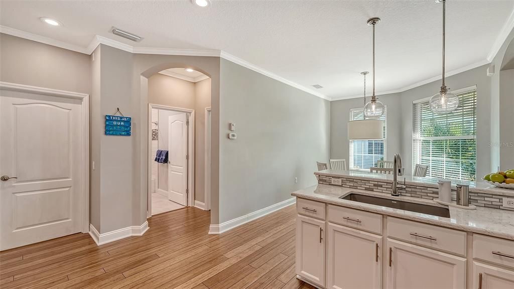 For Sale: $500,000 (2 beds, 2 baths, 1560 Square Feet)