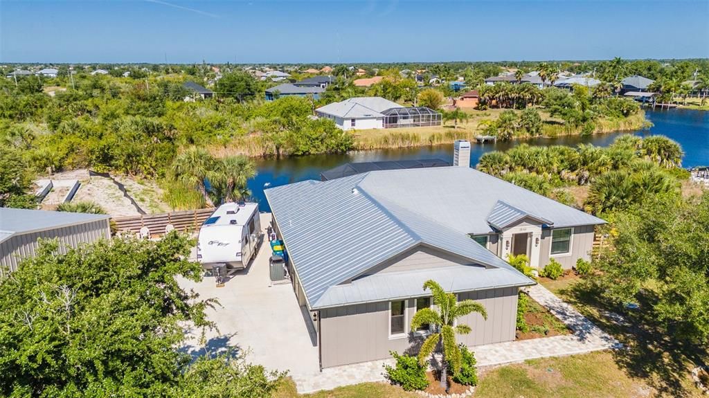 En Venta: $979,900 (3 camas, 2 baños, 1914 Pies cuadrados)