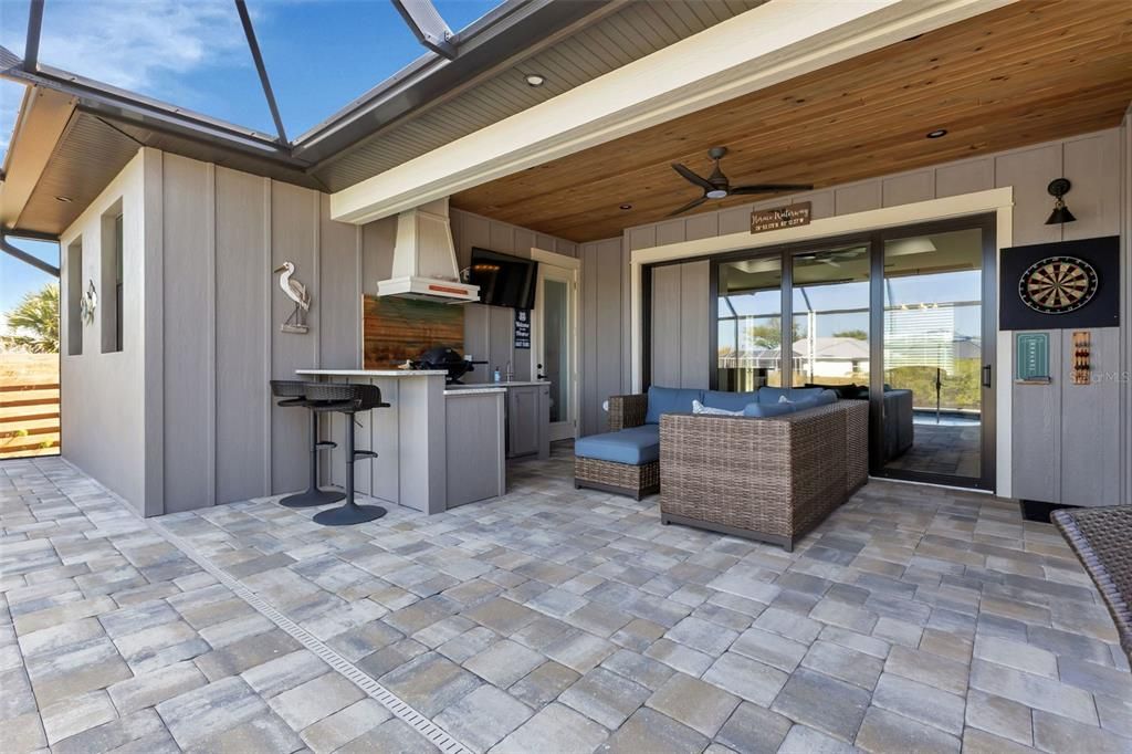 En Venta: $979,900 (3 camas, 2 baños, 1914 Pies cuadrados)