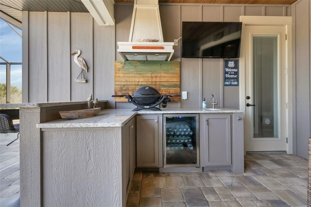 En Venta: $979,900 (3 camas, 2 baños, 1914 Pies cuadrados)