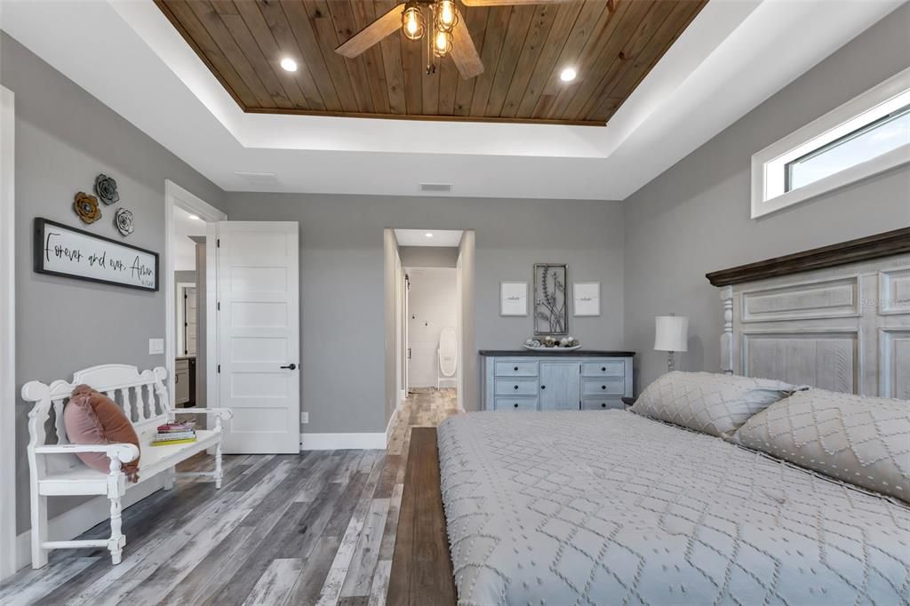 En Venta: $979,900 (3 camas, 2 baños, 1914 Pies cuadrados)