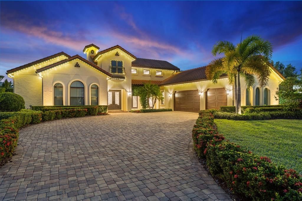 For Sale: $2,999,500 (5 beds, 4 baths, 3461 Square Feet)