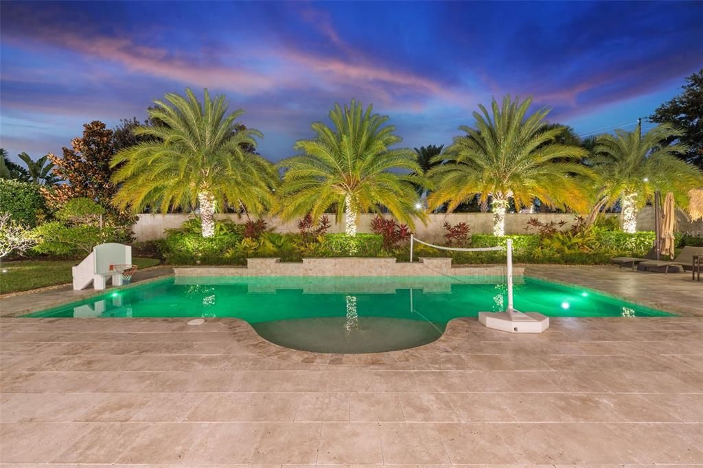 For Sale: $2,999,500 (5 beds, 4 baths, 3461 Square Feet)