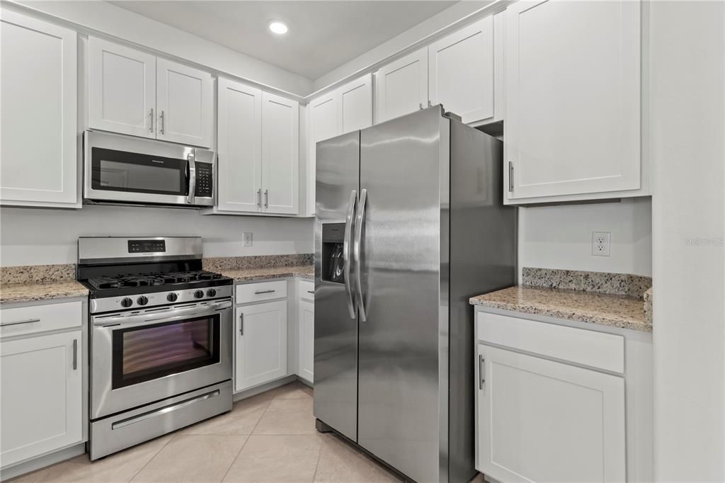 Active With Contract: $310,000 (3 beds, 2 baths, 1925 Square Feet)