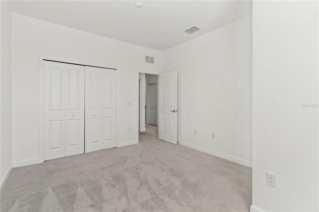 Active With Contract: $310,000 (3 beds, 2 baths, 1925 Square Feet)