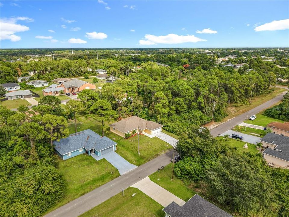 На продажу: $320,000 (3 спален, 2 ванн, 1751 Квадратных фут)