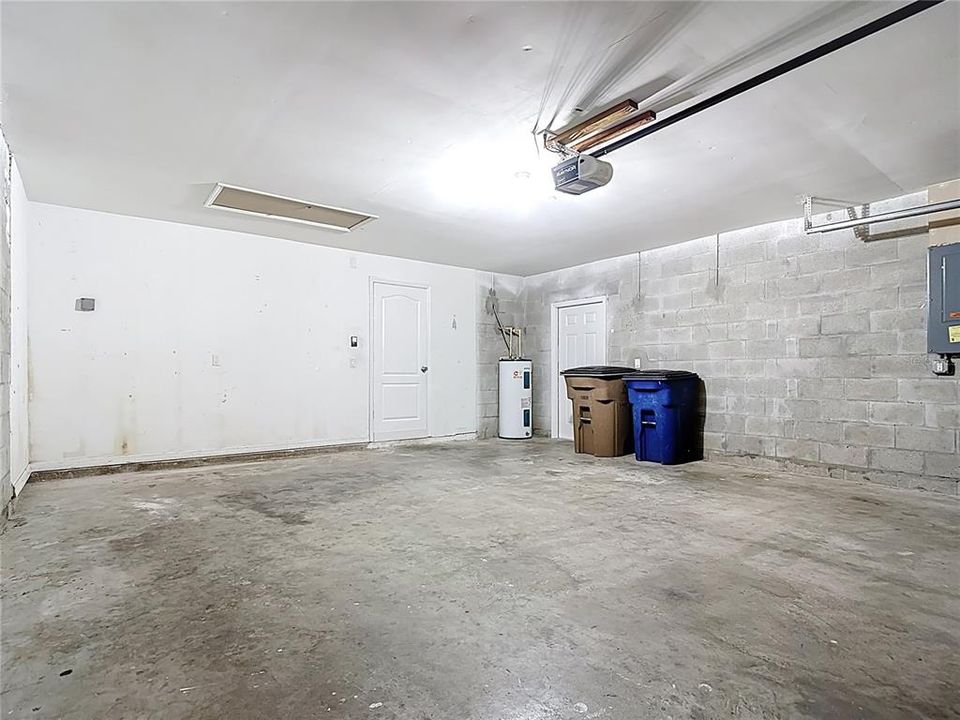 На продажу: $320,000 (3 спален, 2 ванн, 1751 Квадратных фут)