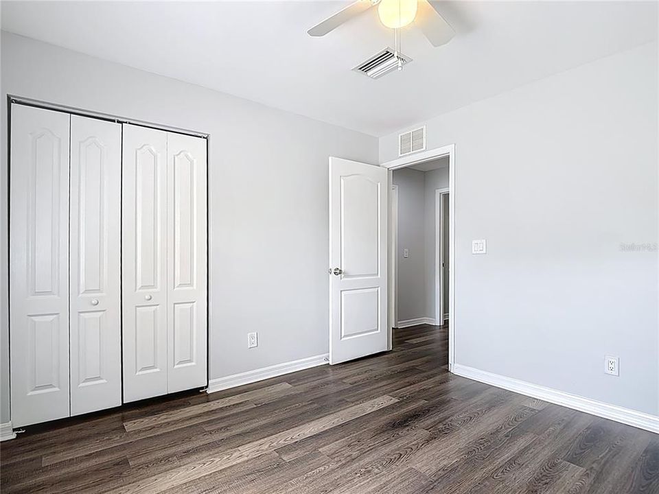 На продажу: $320,000 (3 спален, 2 ванн, 1751 Квадратных фут)