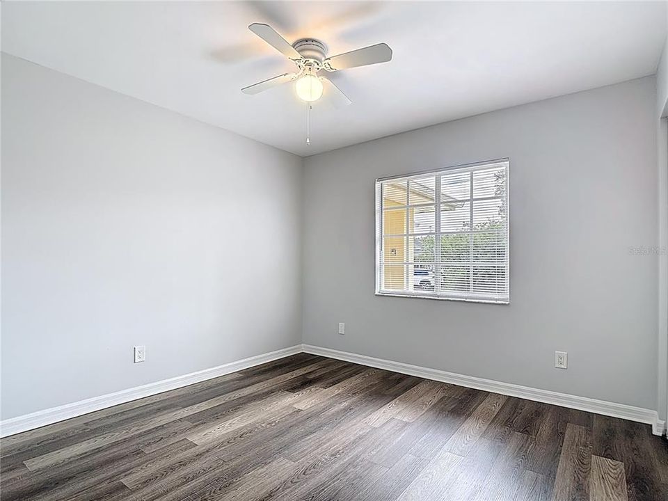 На продажу: $320,000 (3 спален, 2 ванн, 1751 Квадратных фут)