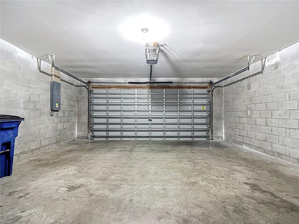 На продажу: $320,000 (3 спален, 2 ванн, 1751 Квадратных фут)