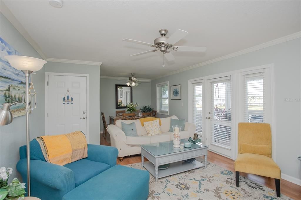 En Venta: $225,000 (1 camas, 1 baños, 823 Pies cuadrados)