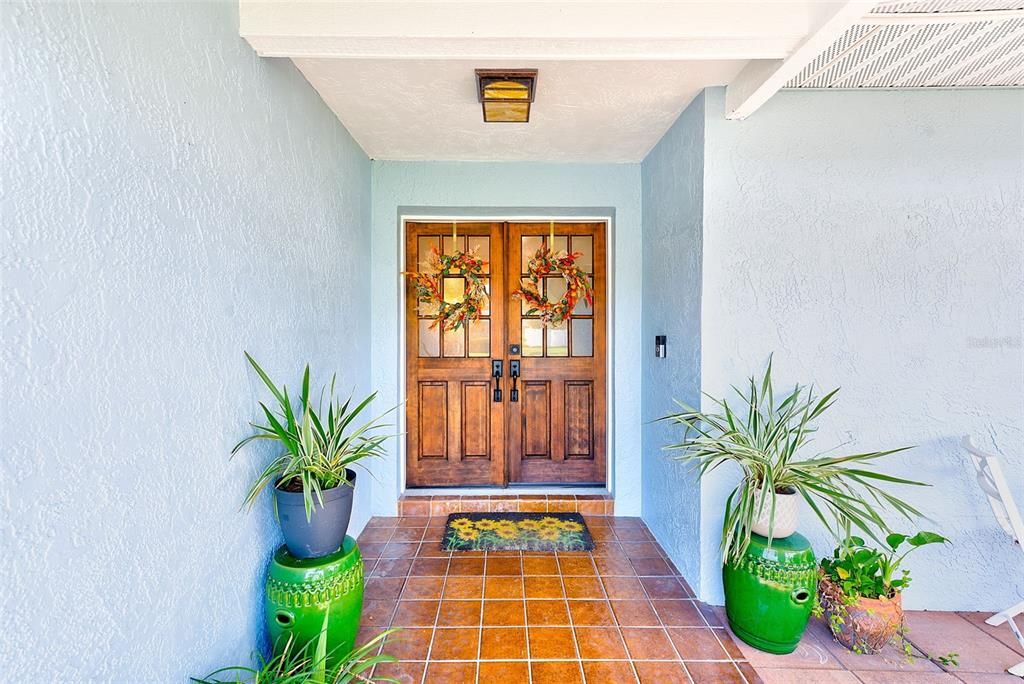 Active With Contract: $599,000 (4 beds, 2 baths, 2008 Square Feet)