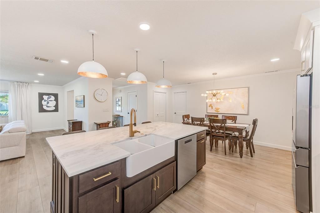 Active With Contract: $599,000 (4 beds, 2 baths, 2008 Square Feet)