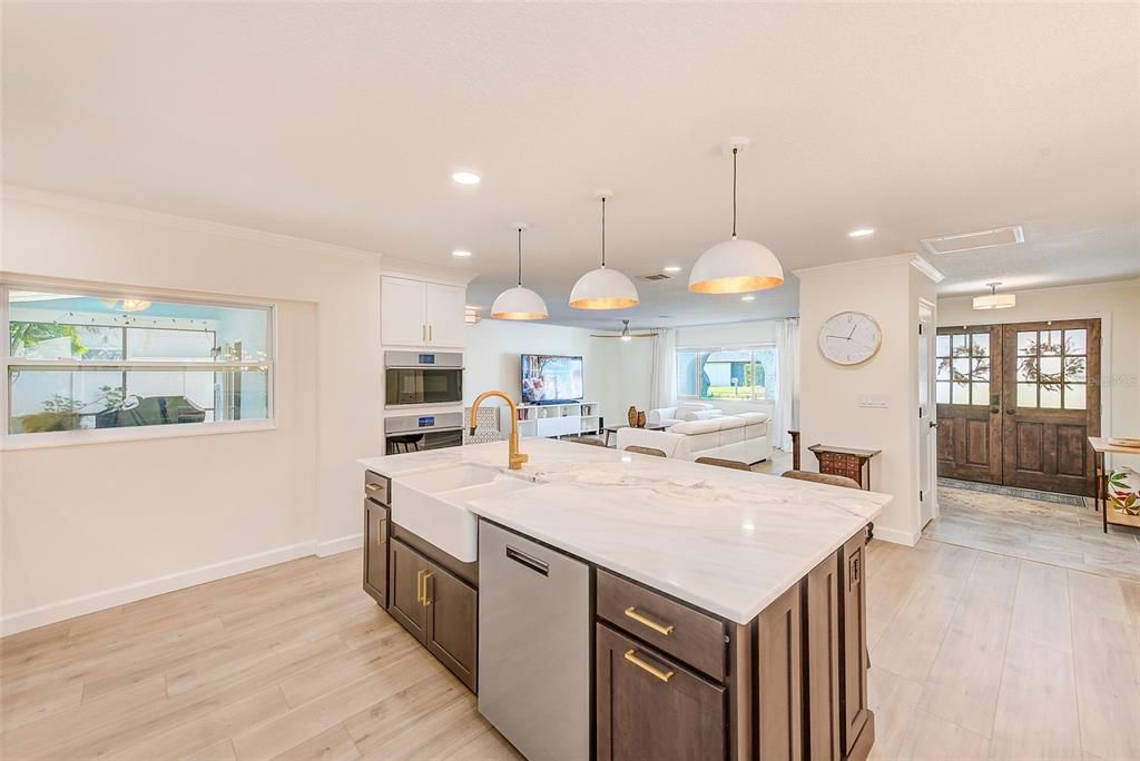 Active With Contract: $599,000 (4 beds, 2 baths, 2008 Square Feet)