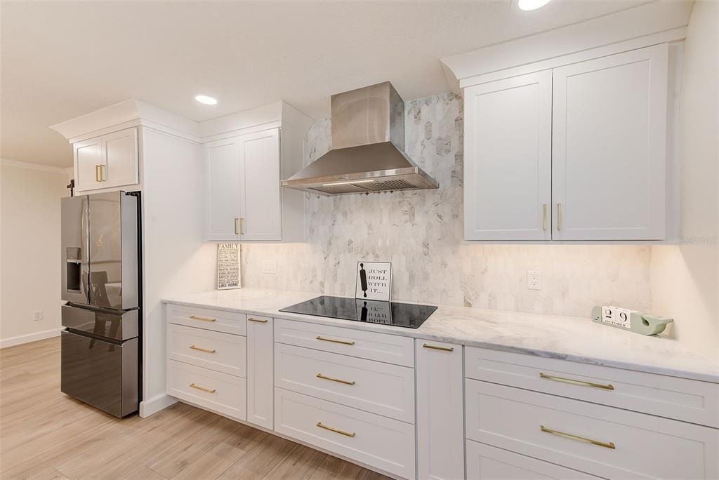 Active With Contract: $599,000 (4 beds, 2 baths, 2008 Square Feet)