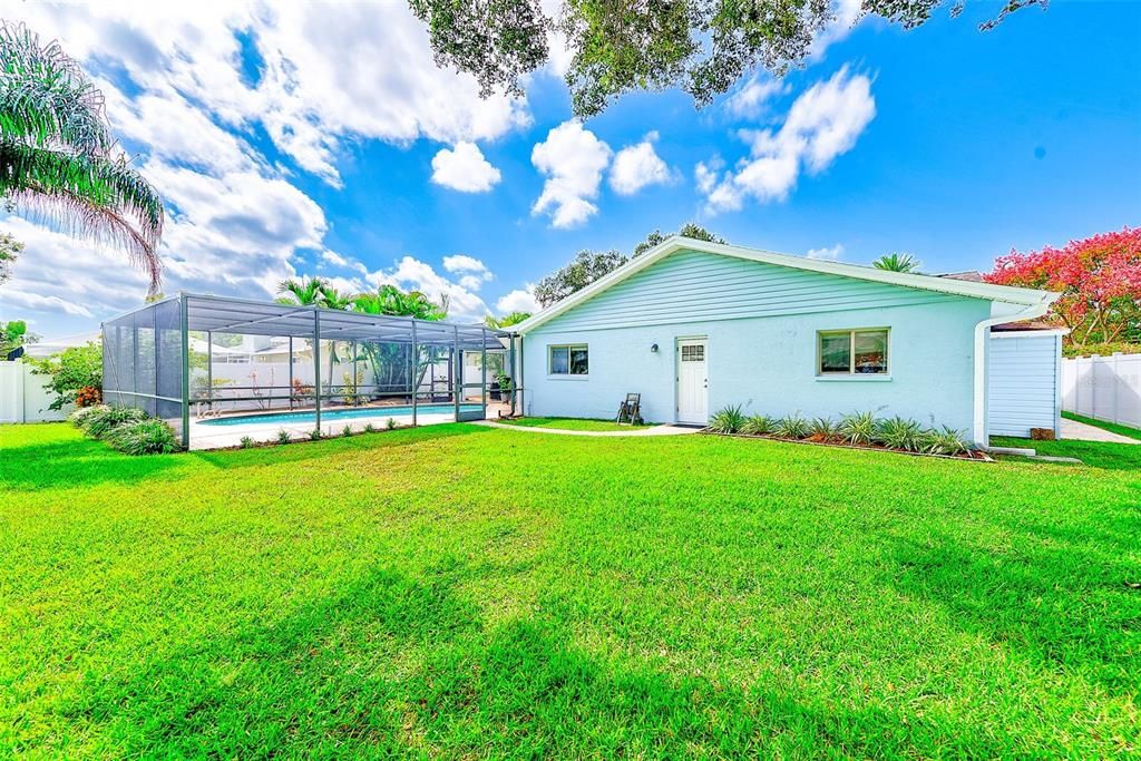 Active With Contract: $599,000 (4 beds, 2 baths, 2008 Square Feet)