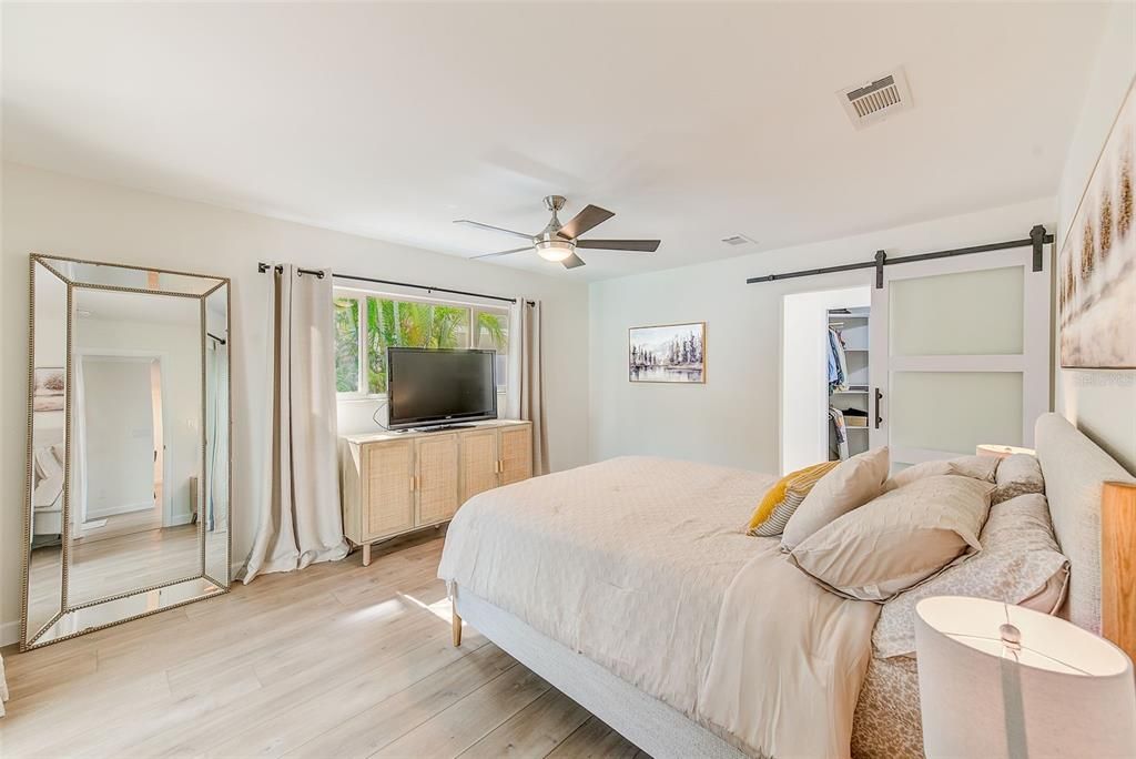 Active With Contract: $599,000 (4 beds, 2 baths, 2008 Square Feet)