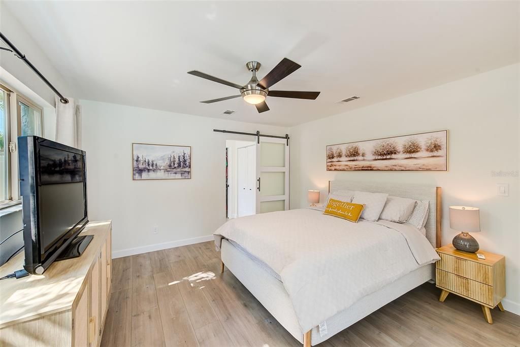 Active With Contract: $599,000 (4 beds, 2 baths, 2008 Square Feet)